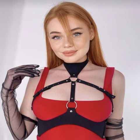 Alice Belgian OnlyFans