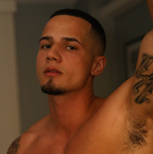 OnlyFans Star <strong>Papi</strong> Revamps Their Profile with a Fresh New Look