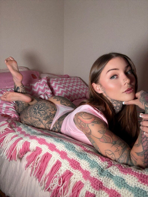 MandiCat Unveils New Look on OnlyFans