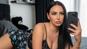 Dive into the New Look of <strong>𝐔𝐑 𝐍𝐄𝐖 𝐎𝐁𝐒𝐄𝐒𝐒𝐈𝐎𝐍 😍</strong> on OnlyFans