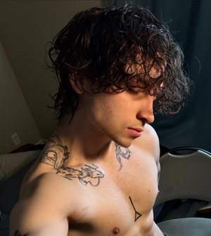 OnlyFans Sensation <strong>HeyJoJo</strong> Unveils a Fresh Profile Look!