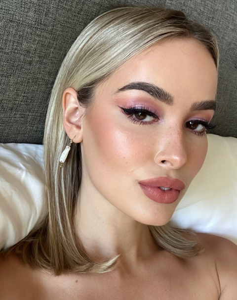 ⭐️ Elena Kamperi OnlyFans Account - elenakamperi