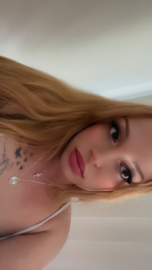 OnlyFans Star <strong>Bella🍭💦</strong> Freshens Up Her Profile with Exciting New Updates!