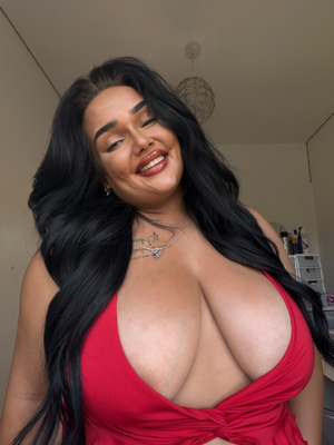 OnlyFans Favorite <strong>𝐌𝐢𝐬𝐬𝐥𝐢𝐯𝐯𝐮𝐤𝐤</strong> Debuts a Fresh New Look!