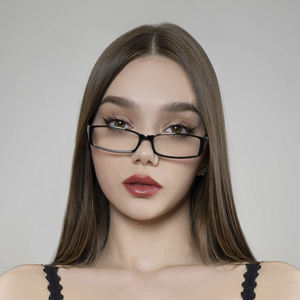 Selti Unveils a Fresh New Look on OnlyFans