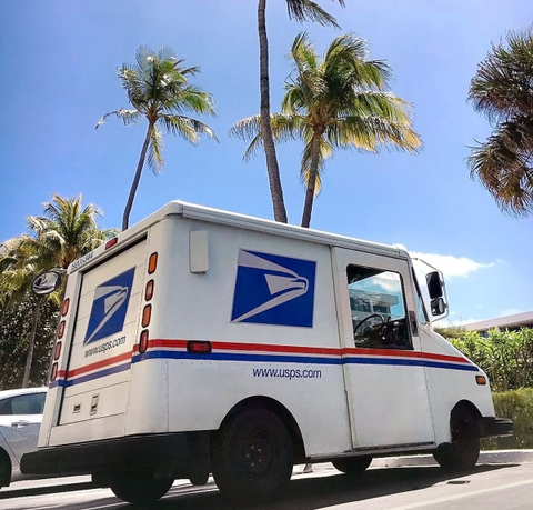 the-mailman nude