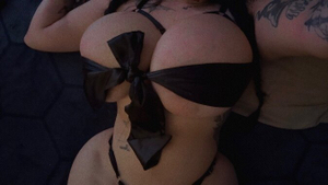 OnlyFans Sensation <strong>Paulin</strong> Unveils a Fresh New Look!