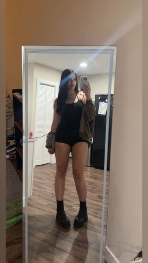 New Look Alert: <strong>snixx <3</strong> Freshens Up Her OnlyFans Profile!