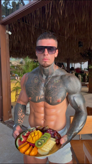 Juicy Jay 💦 Heats Up OnlyFans with a Sizzling Profile Refresh!