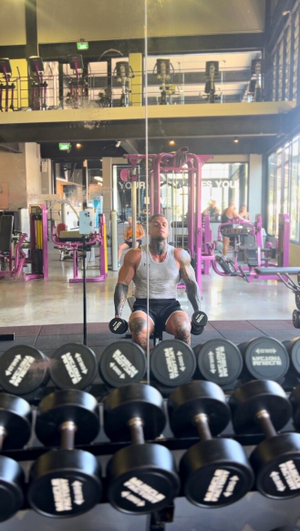 Juicy Jay 💦 Spices Up His OnlyFans with a Fresh New Look