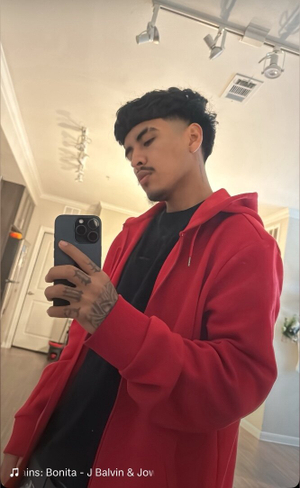 Spice Up Your Feed: <strong>Daddy Ruiz</strong> Refreshes Look on OnlyFans