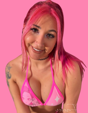 Farrah's VIP OnlyFans Profile Glows with New Updates!