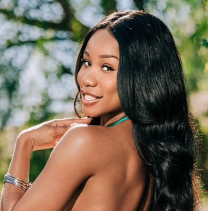 <strong>Jenna Foxx</strong> Shakes Up Her <strong>OnlyFans</strong> Profile with Exciting Updates!