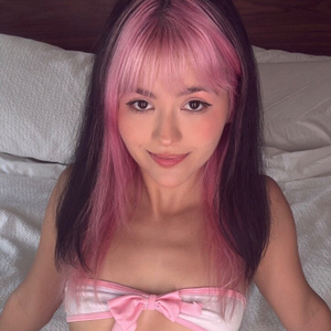 lex 🩷 Unveils Fresh Look on OnlyFans with a New Avatar