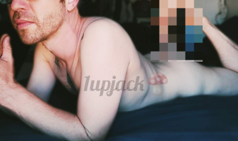 oneupjack nude