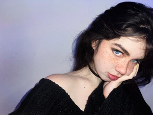 Fresh Look: <strong>Sara Bustani 🍓</strong> Updates Her OnlyFans Profile!