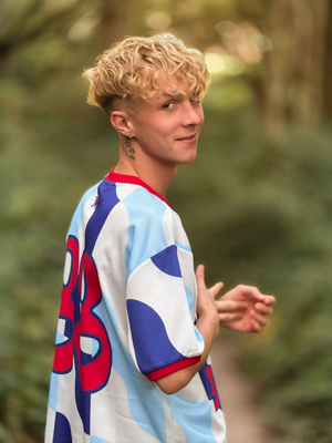 James Yalch Shakes Up His OnlyFans Profile with Exciting New Updates!