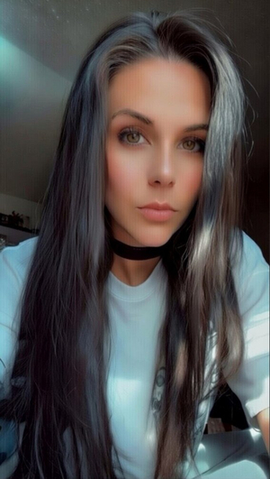 Exclusive Update: <strong>тαηуα☽★☾мαяιє</strong> Revamps OnlyFans Profile!