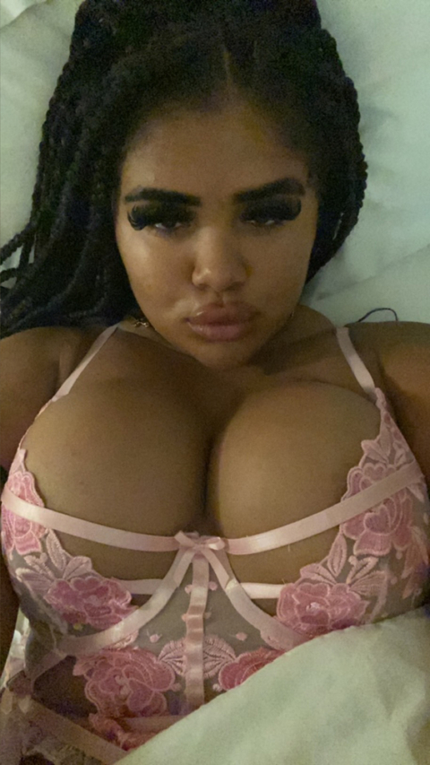 @tiamilliexx