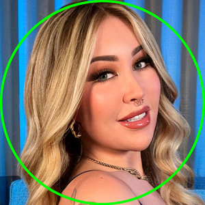 OnlyFans Star <strong>HUNG AVA 💋</strong> Unveils Captivating Profile Update!