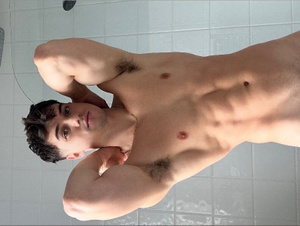 Check Out <strong>Lewis Moore</strong>'s Fresh New Look on OnlyFans!