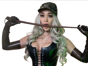 OnlyFans Update: <strong>𝑴𝑰𝑺𝑻𝑹𝑬𝑺𝑺 𝑺𝑪𝑨𝑹𝑳𝑬𝑻𝑻</strong> Reveals a Bold New Look!