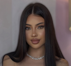 OnlyFans Star <strong>💦👅 𝙍𝙖𝙞𝙨𝙖 •𝙑𝙄𝙋 🔥🌶️</strong> Unveils Fresh Profile Look