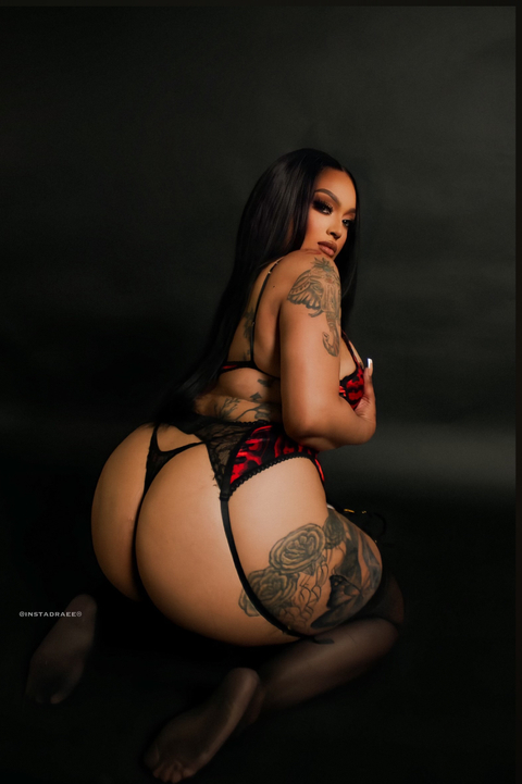 miavon nude