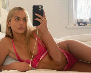 Gabby Goessling Unveils New Look on OnlyFans!