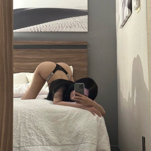 🦋 Evelynssotelo Unveils a Fresh Look on OnlyFans!