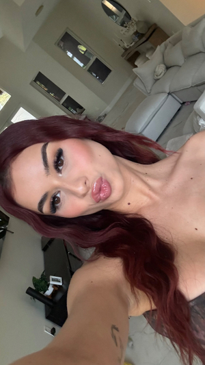 OnlyFans Star <strong>Andie</strong> Unveils Fresh Look with Profile Update