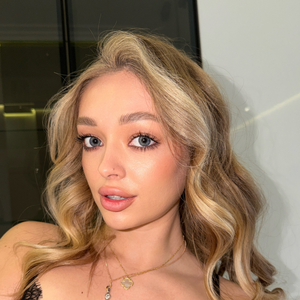 Milky Di Shakes Things Up with a Fresh OnlyFans Profile Update!