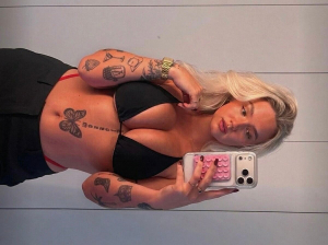 OnlyFans Star <strong>cherry</strong> Unveils Fresh Profile Look!