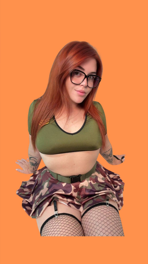 OnlyFans Star <strong>FREE! H0RNY REDHEAD 😈</strong> Unveils Fresh New Look