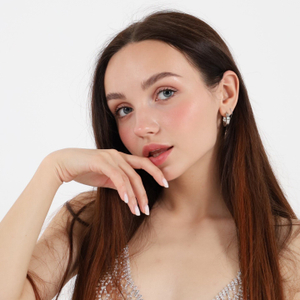 🌟 Major Makeover Alert for <strong>🤍💋Lizzy Youngy💋🤍</strong> on OnlyFans!