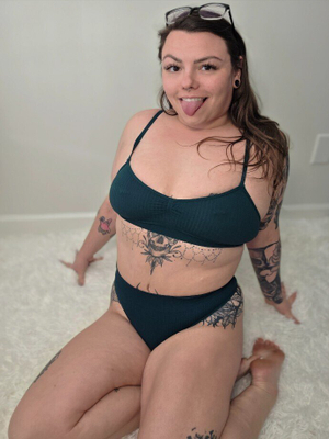 Alexxx ❤️‍🔥 Unveils New Profile Look on OnlyFans