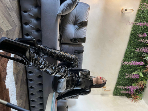 Goddess Helen - goddess_helen OnlyFans