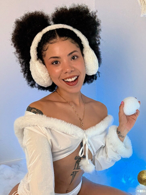 Unveiling a Fresh Look: <strong>Shweetie 🍭</strong> Revamps Her OnlyFans Profile!