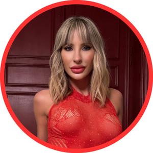 Eva💞Sky Shines with Fresh New Look on OnlyFans!