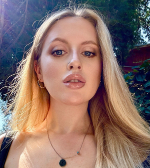 Vibrant New Look: <strong>Ivy 🦋</strong> Refreshes Her OnlyFans Profile