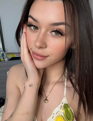 OnlyFans Sensation <strong>Eleri Evans</strong> Unveils Exciting Profile Updates!