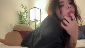 OnlyFans Star <strong>Daisy ˚❀༉‧</strong> Unveils Fresh Bio Update