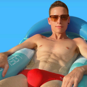 Craig Kennedy Shakes Up His OnlyFans Profile with Fresh Updates!