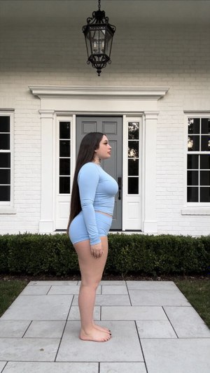 OnlyFans Star <strong>FATTEST PUSSY</strong> Revamps Look with Fresh Updates!