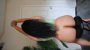 Jasmine 💖 Unveils New Look on OnlyFans!