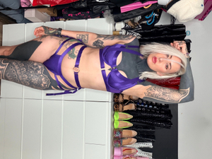 OnlyFans Star <strong>😈 Angel long</strong> Unveils Fresh New Look