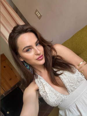OnlyFans Star <strong>Marichka 🌹🇺🇦</strong> Refreshes Her Digital Persona!