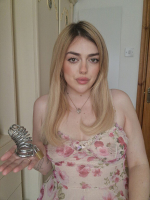 Sizzling New Look for <strong>Sofie The Cuntress 👠</strong> on OnlyFans!