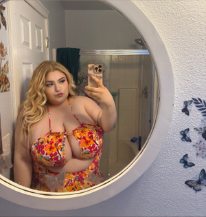 Unveiling the New Look: Anali Sanchez Updates Her OnlyFans Profile