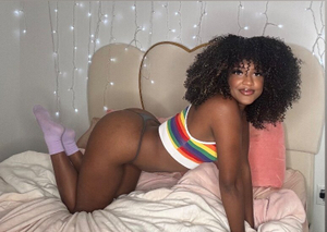 Lola Treatz 🍑 Unveils Fresh Profile Updates on OnlyFans